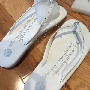 Girl Two Doors Down wedding flip flops